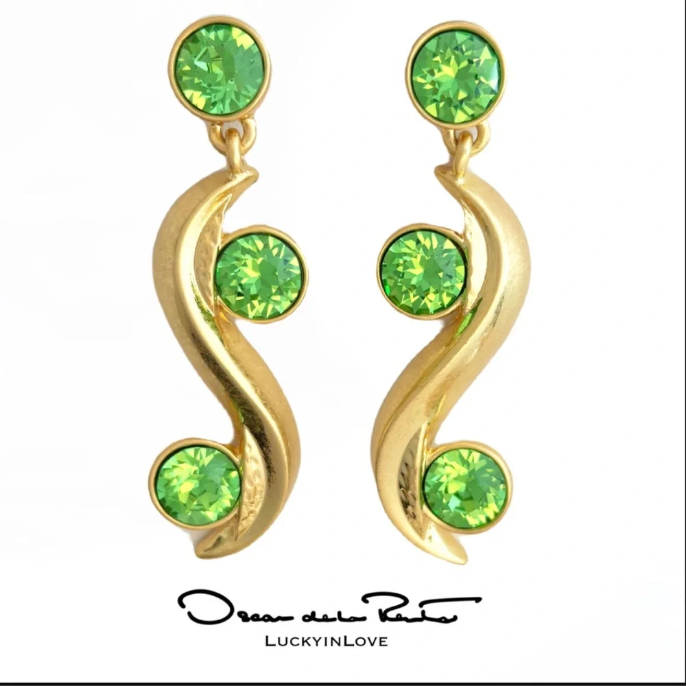 Oscar de la Renta Crystal Wave Drop Earrings Gold with Green Crystals